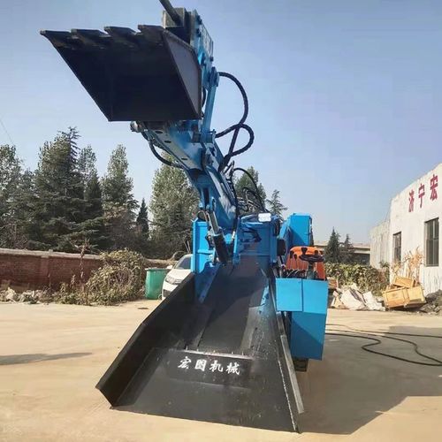 挖掘式装载机与挖斗 高效矿用扒渣设备的专业选择