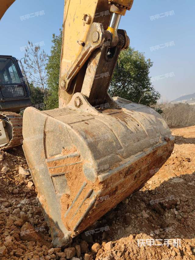 黄冈市二手国机重工GE380H挖掘机油缸选购指南与市场分析